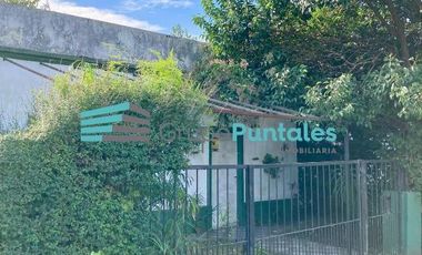 Casa de 3 ambientes en Longchamps a 1 cuadra de la plaza y a 4 cuadras de la estación
