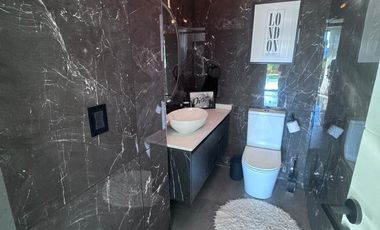 Venta Casa moderna amoblada 5 ambientes Greenville Polo