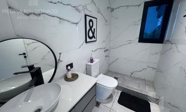 Venta Casa moderna amoblada 5 ambientes Greenville Polo