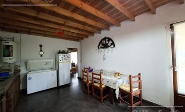 IMPECABLE CHACRA  EN A. SEGUI SOBRE 2.3 HAS CON PISCINA, CASA PRINCIPAL, SALON DE EVENTOS, QUINCHO Y DEPENDENCIA
