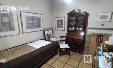 Muy linda casa 2 ambientes con departamento en el fondo