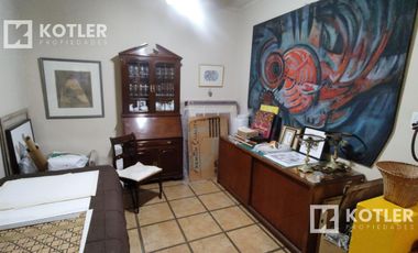 Muy linda casa 2 ambientes con departamento en el fondo