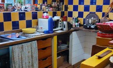 Muy linda casa 2 ambientes con departamento en el fondo