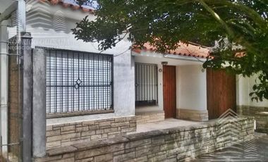 CASA EN LOTE PROPIO - MAR DE AJO - EXCELENTE UBICACIÓN!!!
