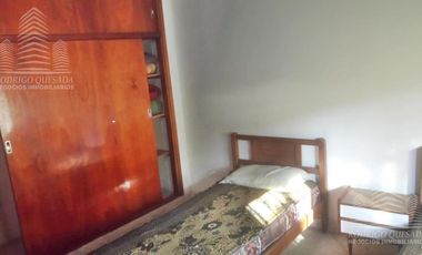 CASA EN LOTE PROPIO - MAR DE AJO - EXCELENTE UBICACIÓN!!!