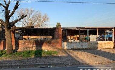VENTA - LOCAL - San Pedro (Bs.As) - 3 de febrero y Rómulo Naon