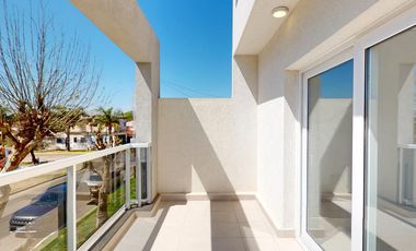 Duplex de 3 dormitorios en Venta a Estrenar