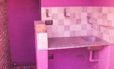 VENTA CASA BARRIO MARTIN - 4 dormitorios   cochera   patio y terraza