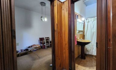 Casa 4 amb en venta c/cochera y patio apto crédito