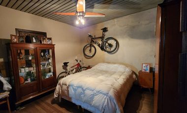 Casa 4 amb en venta c/cochera y patio apto crédito