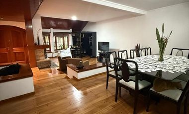 GRAN CASA EN EL CORAZON DEL PARQUE