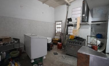 Depósito en Lanús Este