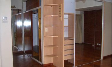 Alquiler Casa en Vicente López . 6 ambientes con playroom, piscina y quincho