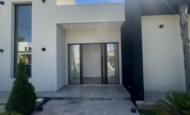 Casa en Lagos de Canning