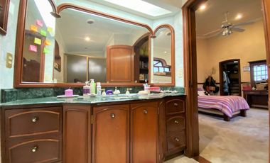 Casa en LOMAS DEL VALLE, Residencia de Lujo en Venta, Zapopan, Jalisco