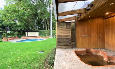 Casa en LOMAS DEL VALLE, Residencia de Lujo en Venta, Zapopan, Jalisco