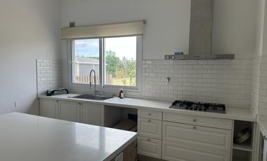 ALQUILER Casa El Cantón Puerto espejo de agua Escobar