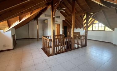 Casa en alquiler Barrio Cerrado LAS BARRANCAS con pileta