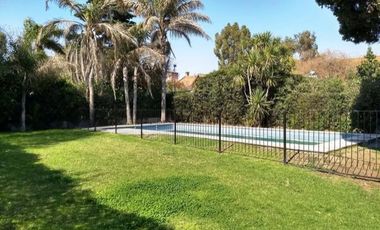 Casa en alquiler Barrio Cerrado LAS BARRANCAS con pileta