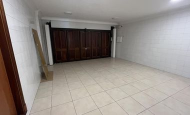 Casa en alquiler Barrio Cerrado LAS BARRANCAS con pileta