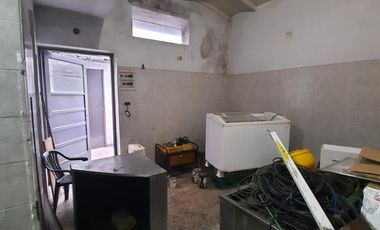 Depósito en Lanús Este