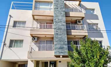 Departamento 1 dormitorio   balcón con parrilla - Cipolletti - Río Negro