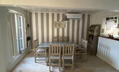 Muy linda casa en José Mármol