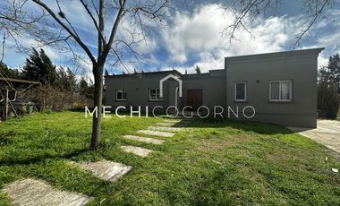 Casa en alquiler de 3 dormitorios en Santa Teresa, Villa Nueva