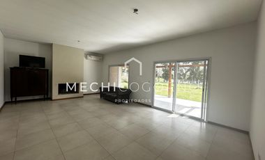Casa en alquiler de 3 dormitorios en Santa Teresa, Villa Nueva