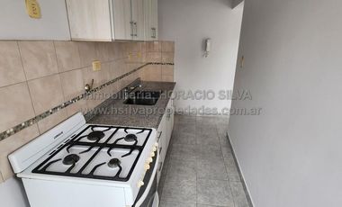 Deptos. 2 Amb. en Zona Comercial / Lanús Oeste