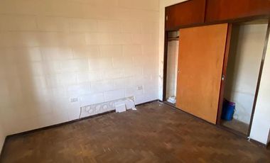 SANTILLI - PORTELA 1483 LOMAS DE ZAMORA