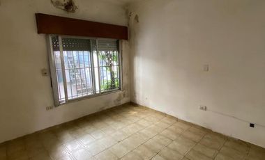 SANTILLI - PORTELA 1483 LOMAS DE ZAMORA