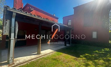 Casa 3 dormitorios en San Isidro Labrador, Villa Nueva