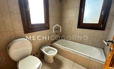 Casa 3 dormitorios en San Isidro Labrador, Villa Nueva