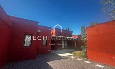 Casa 3 dormitorios en San Isidro Labrador, Villa Nueva