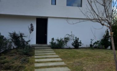 Casa de Alquiler Temporal, 4 Dormitorios, Mendiolaza, Estancia Q2