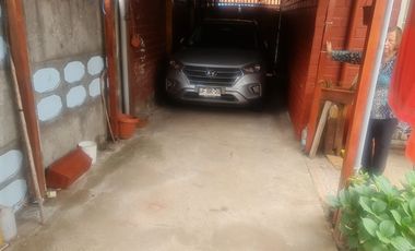 SE  VENDE CASA 4 DORMITORIOS EN SECTOR NORTE EN  TEMUCO