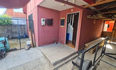 SE VENDE CASA EN CAJON  EXCELENTE UBICACION