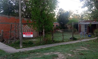 VENDE CASA Y DEPARTAMENTO EN SOLDINI