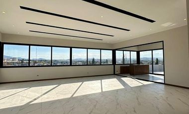 OPORTUNIDAD DE INVERSIÓN: CONSULTORIO EN VENTA EN EL CENTRO CON ESTACIONAMIENTO