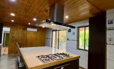 CASA CON DOBLE CALEFACCIÓN SECTOR CÉNTRICO