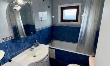 CASA CON DOBLE CALEFACCIÓN SECTOR CÉNTRICO