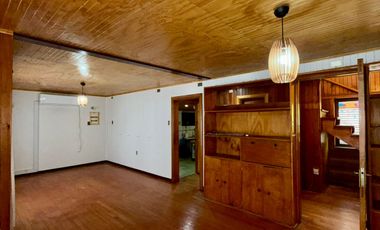 CASA CON DOBLE CALEFACCIÓN SECTOR CÉNTRICO