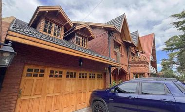 VENTA CASA 8AMB BURZACO