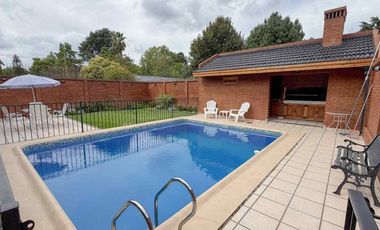 VENTA CASA 8AMB BURZACO
