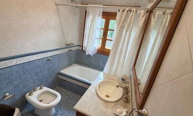 VENTA CASA 8AMB BURZACO