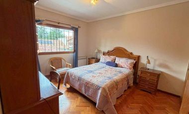 VENTA CASA 8AMB BURZACO