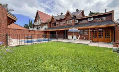 VENTA CASA 8AMB BURZACO