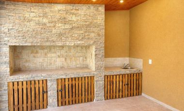 Casa  a estrenar en CAMPO TIMBO.