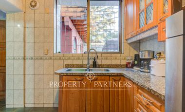 Casa en venta a pasos de plaza Julio Prado